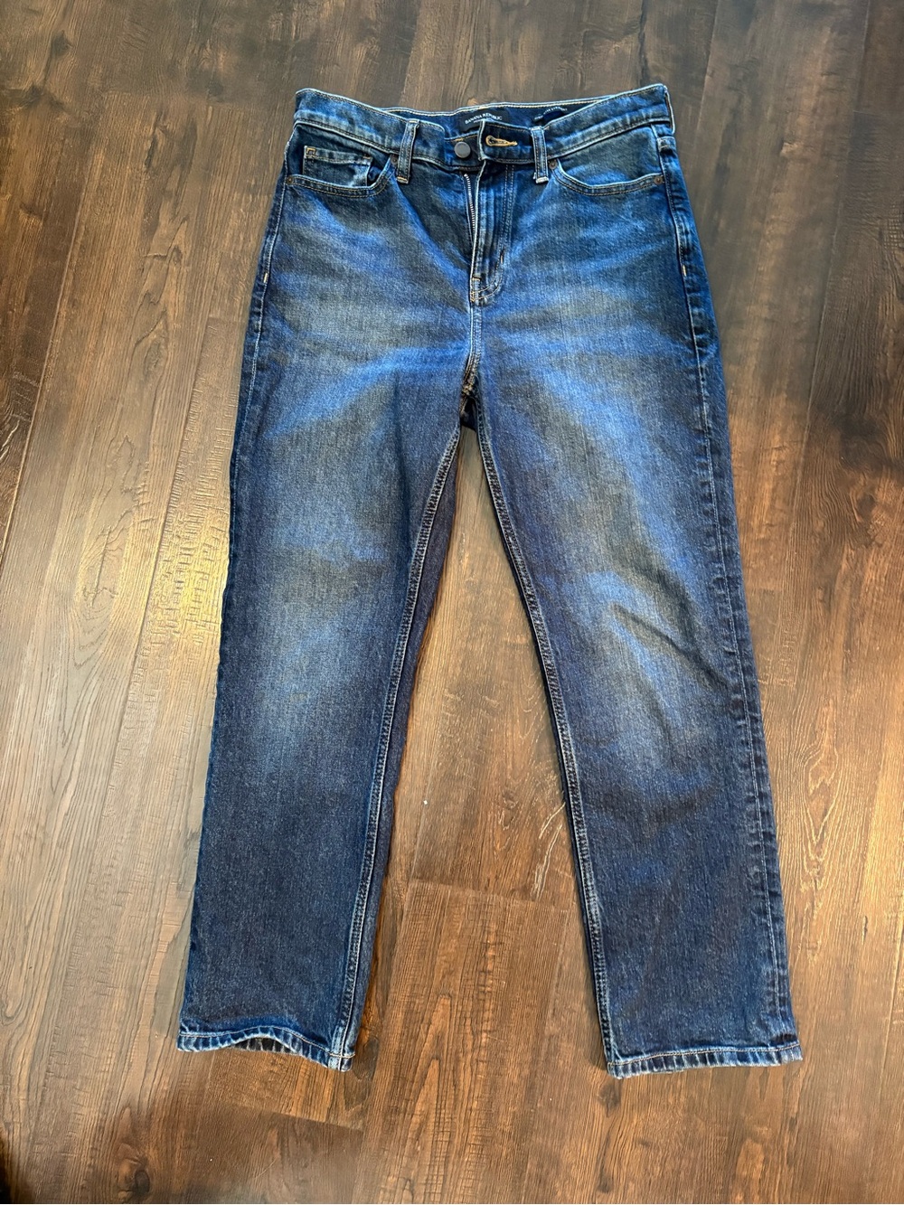 Banana Republic Women's Medium Blue Straight-Leg Jeans
